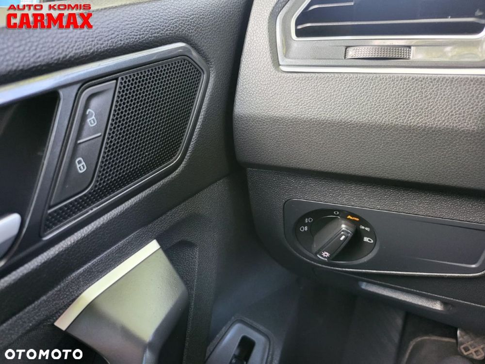 Volkswagen Tiguan - 24