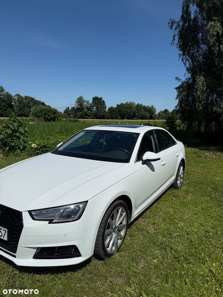 Audi A4 Limousine - 9