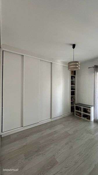 Apartamento T3 à venda na Charneca de Caparica - Grande imagem: 3/12