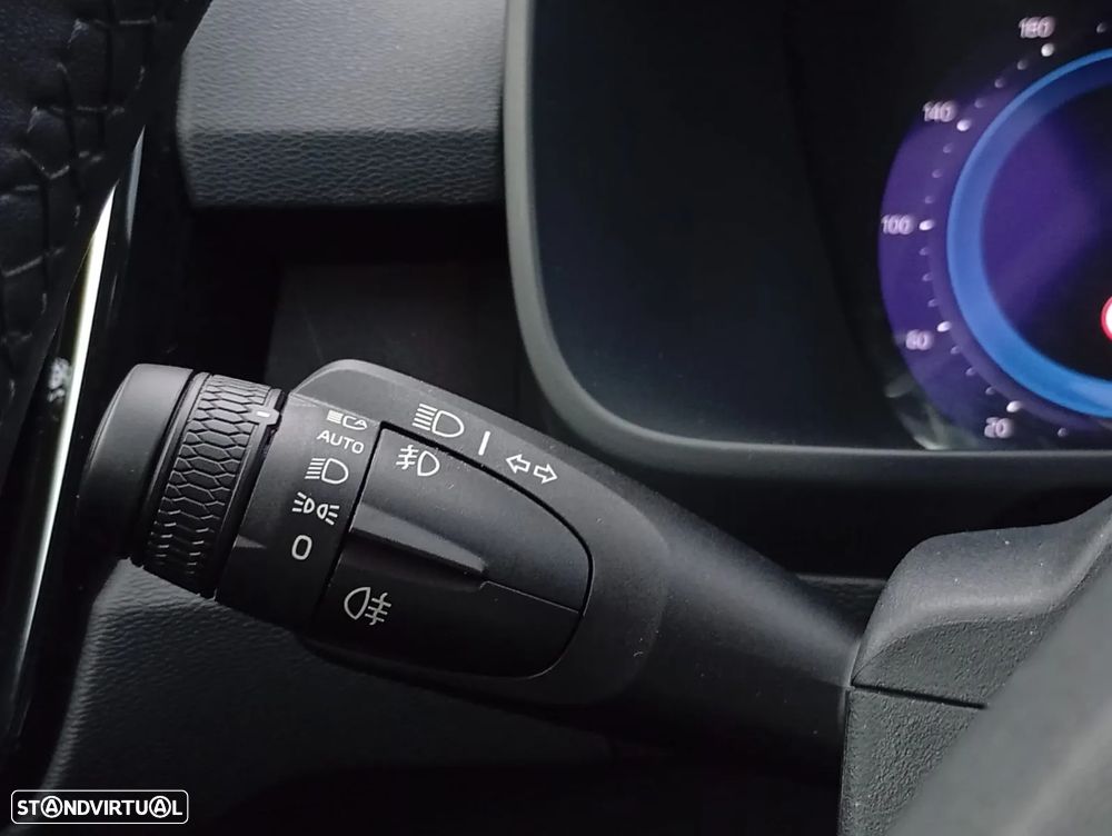 Volvo XC 40 Recharge Plus - 13