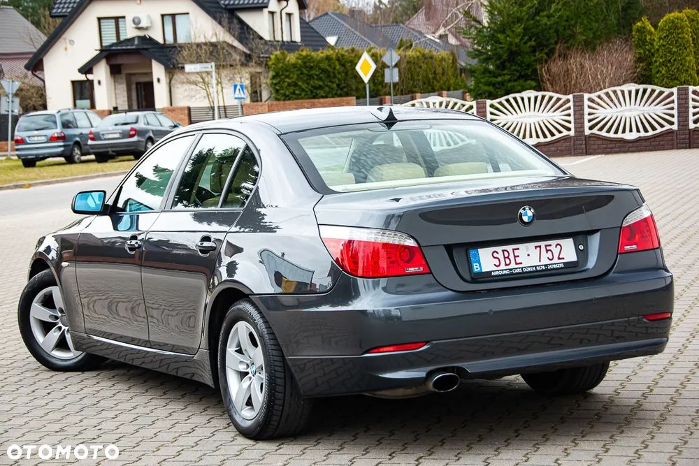 BMW Seria 5 520d - 6