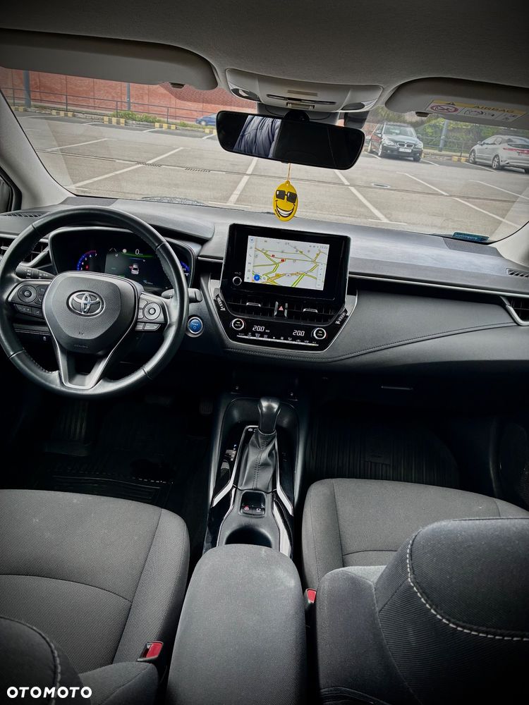 Toyota Corolla 1.8 Hybrid Comfort - 10