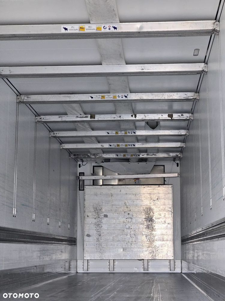 Schmitz Cargobull - 15