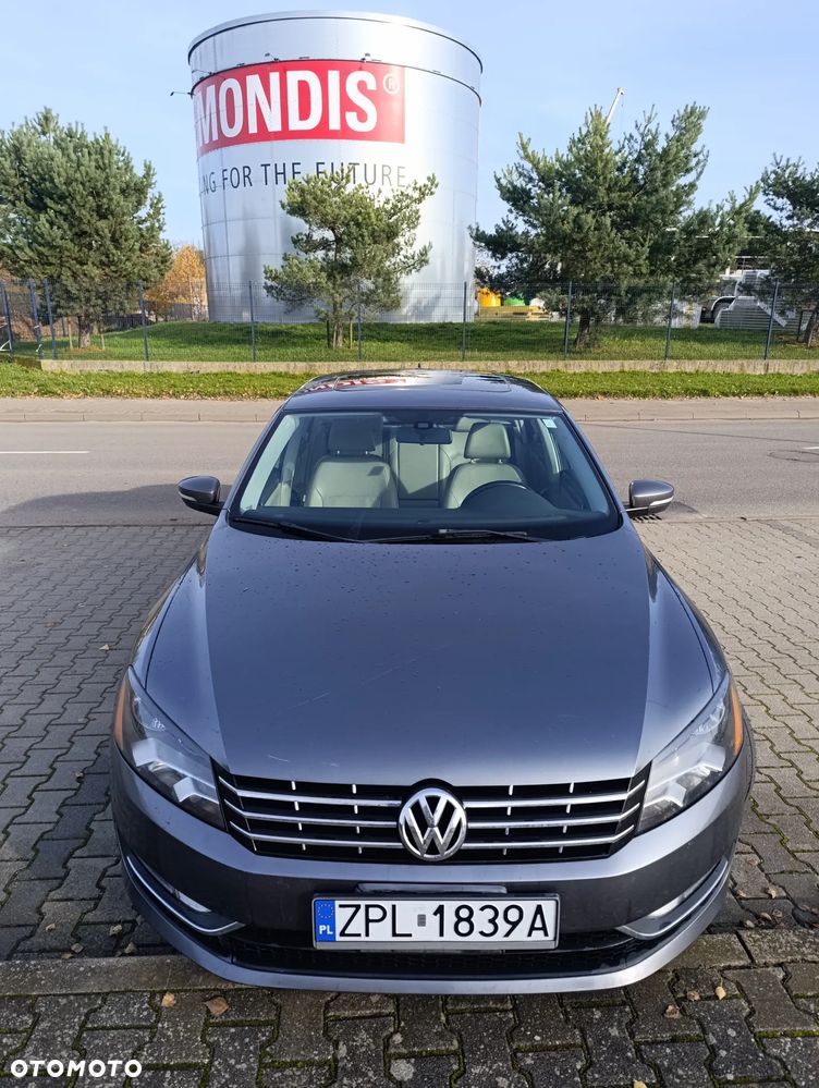 Volkswagen Passat 2.0 TDI SCR DSG Comfortline - 5