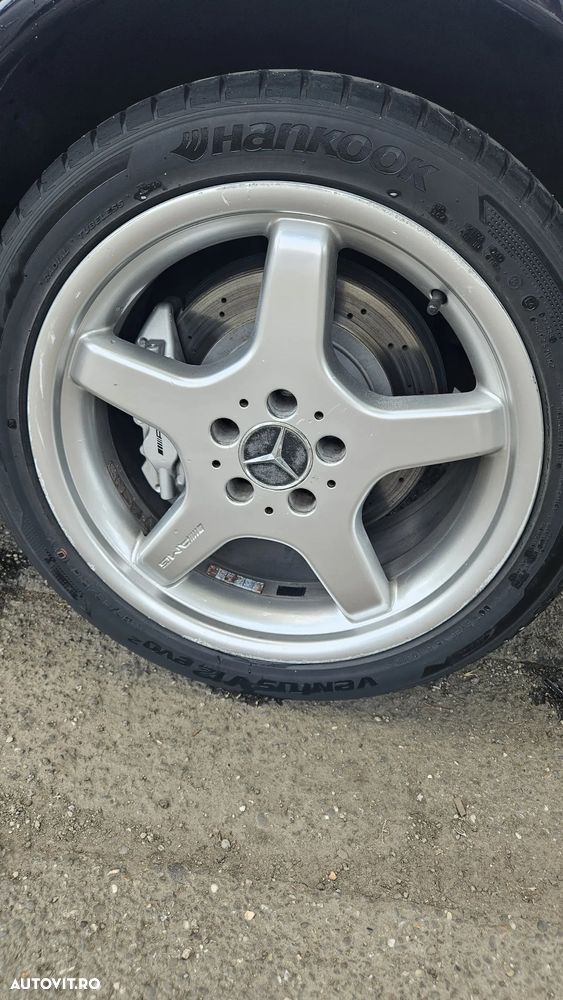 Mercedes-Benz SL - 21