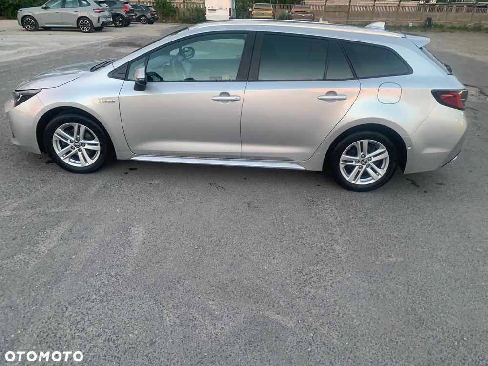 Toyota Corolla 1.8 Hybrid Comfort - 3