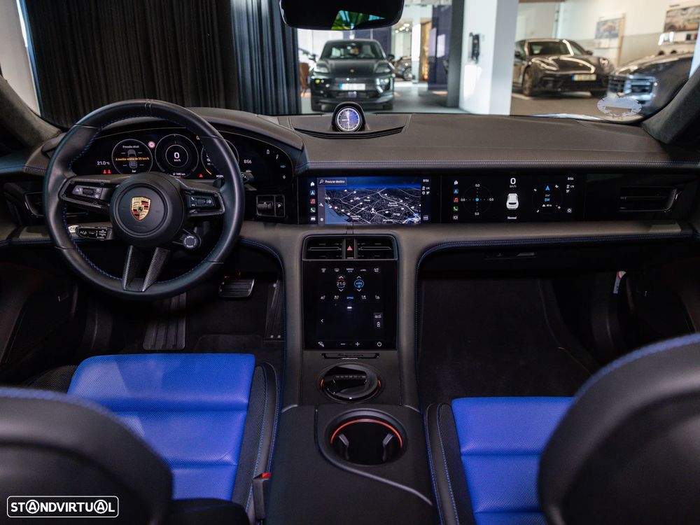Porsche Taycan Sport Turismo GTS - 23