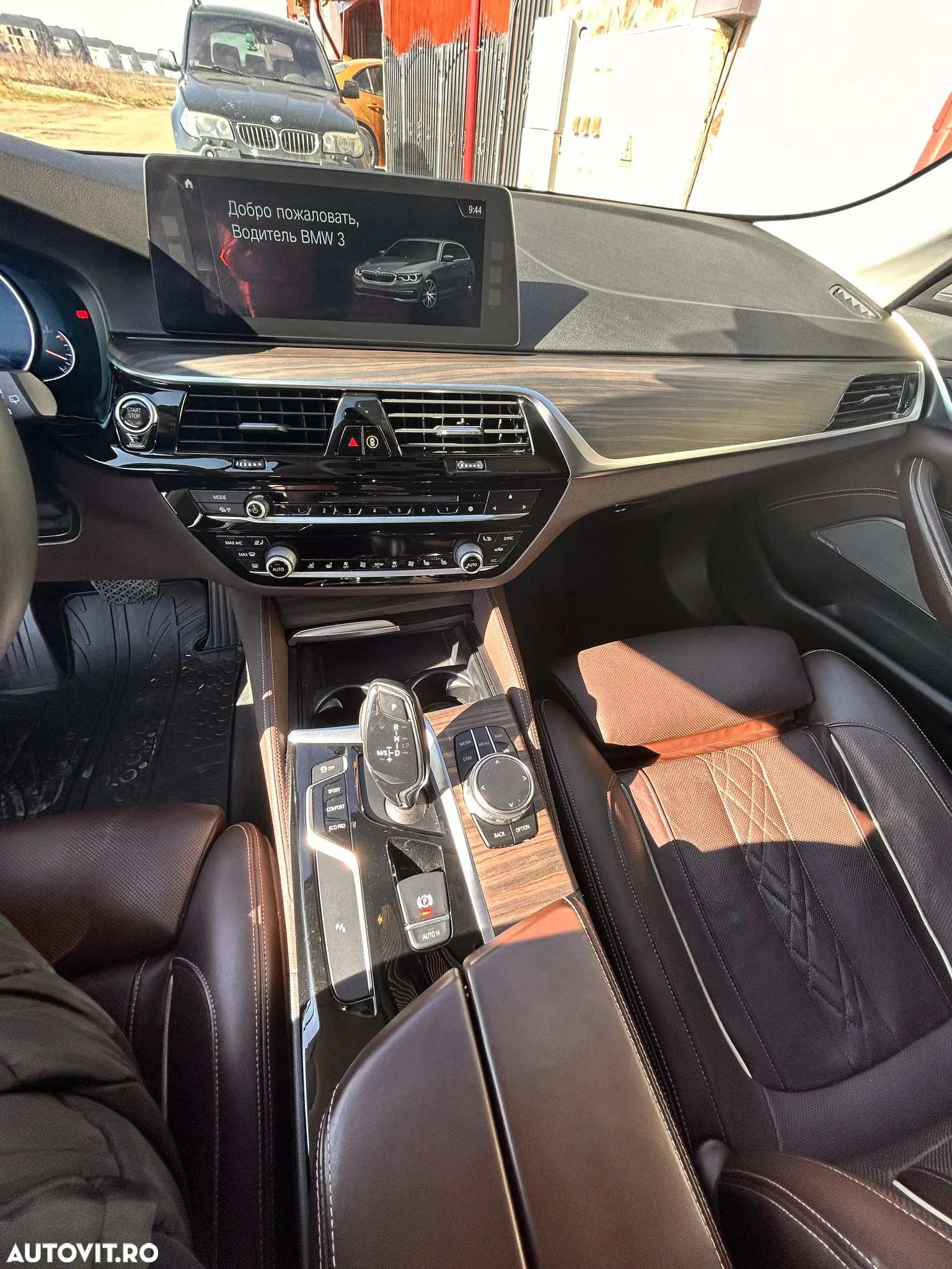 BMW Seria 5 520d Aut. Luxury Line - 8