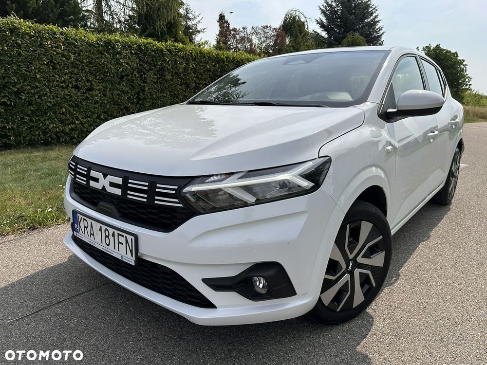 Dacia Sandero TCe 90 Essential - 2