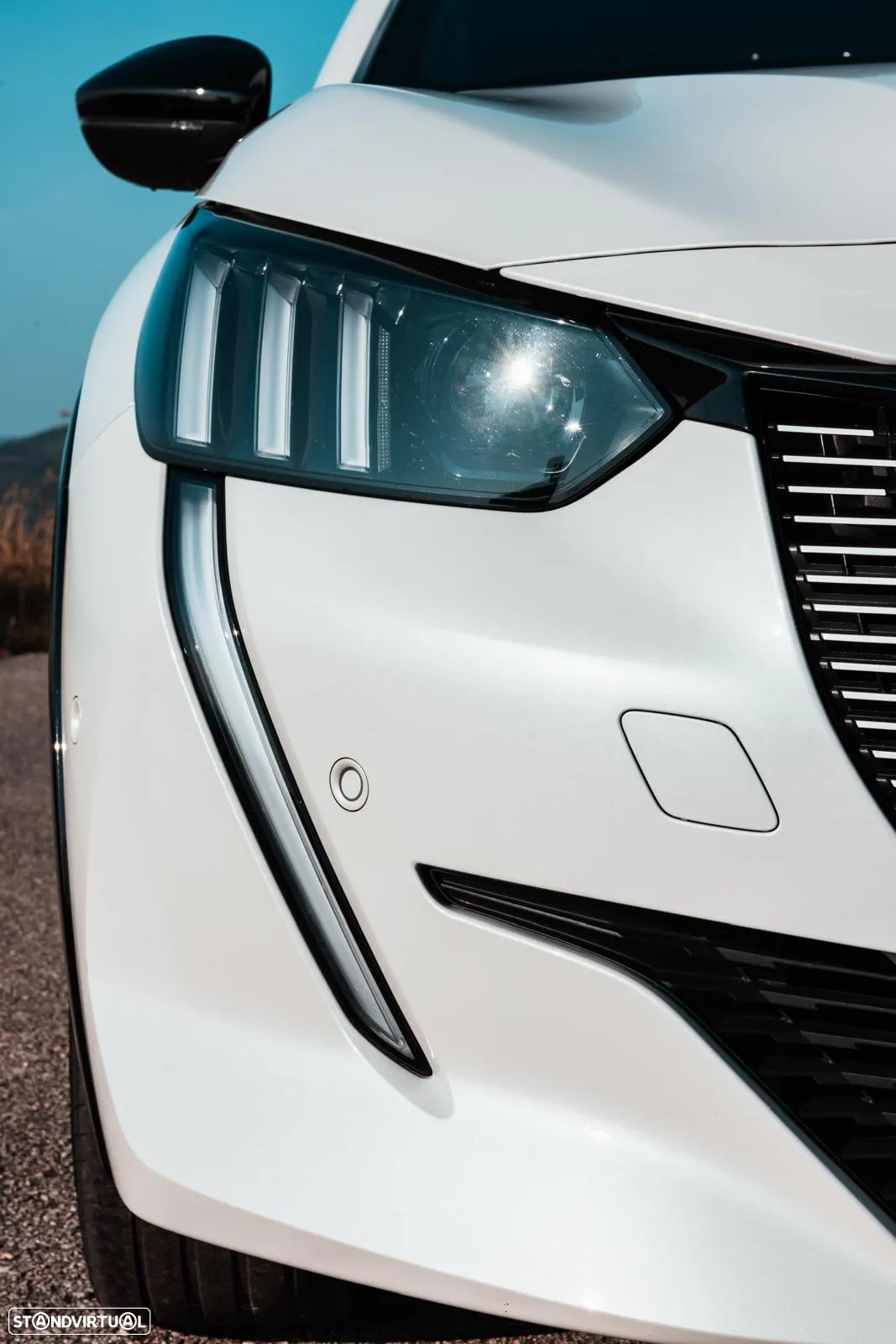Peugeot e-208 50 kWh GT Pack - 13