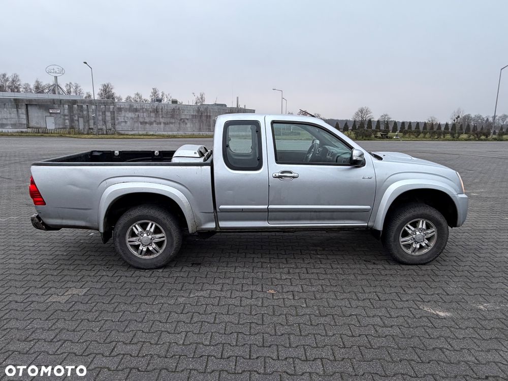 Isuzu D-Max 4x4 Space Cab Autm Custom - 3