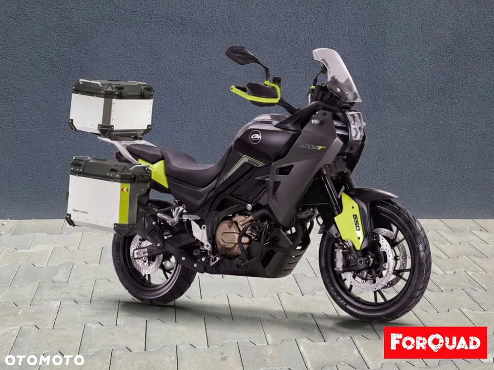 QJMOTOR SVT 650 - 1