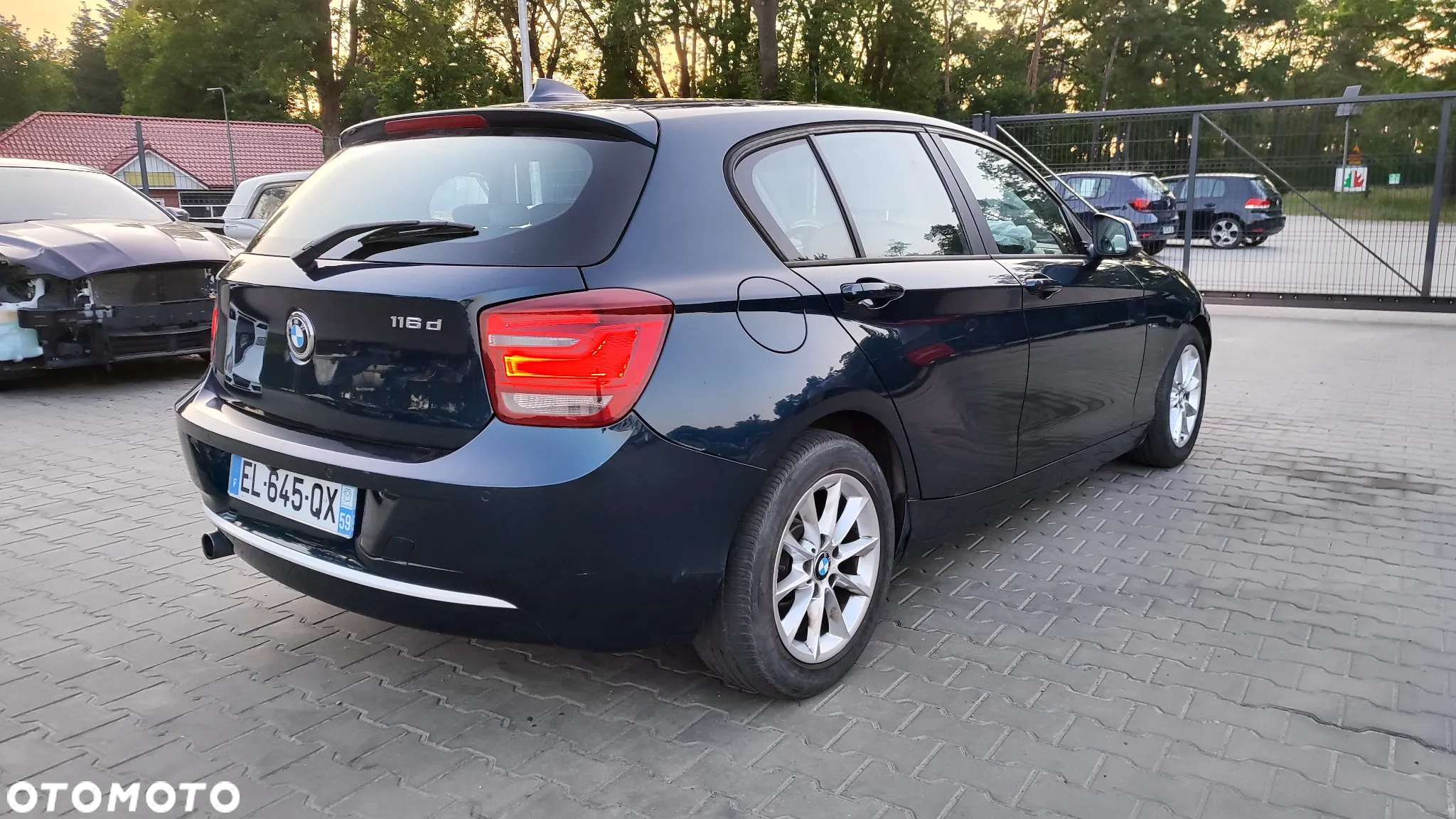 BMW Seria 1 116d EfficientDynamics Urban Line - 2