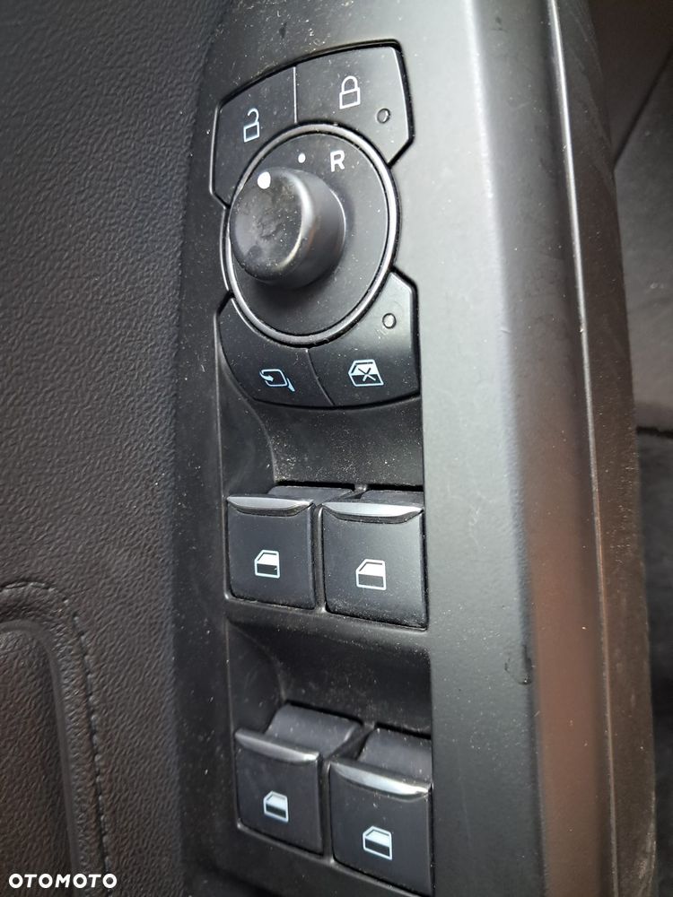 Ford Focus - 17
