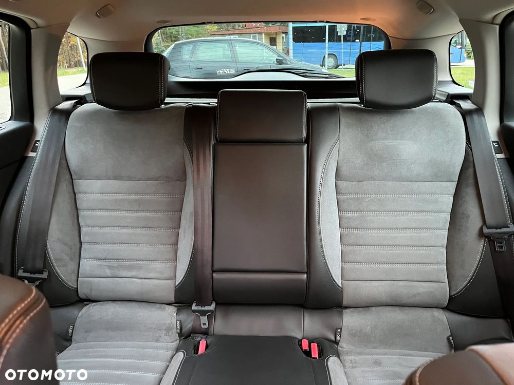 Renault Laguna 2.0 dCi Bose Edition - 16