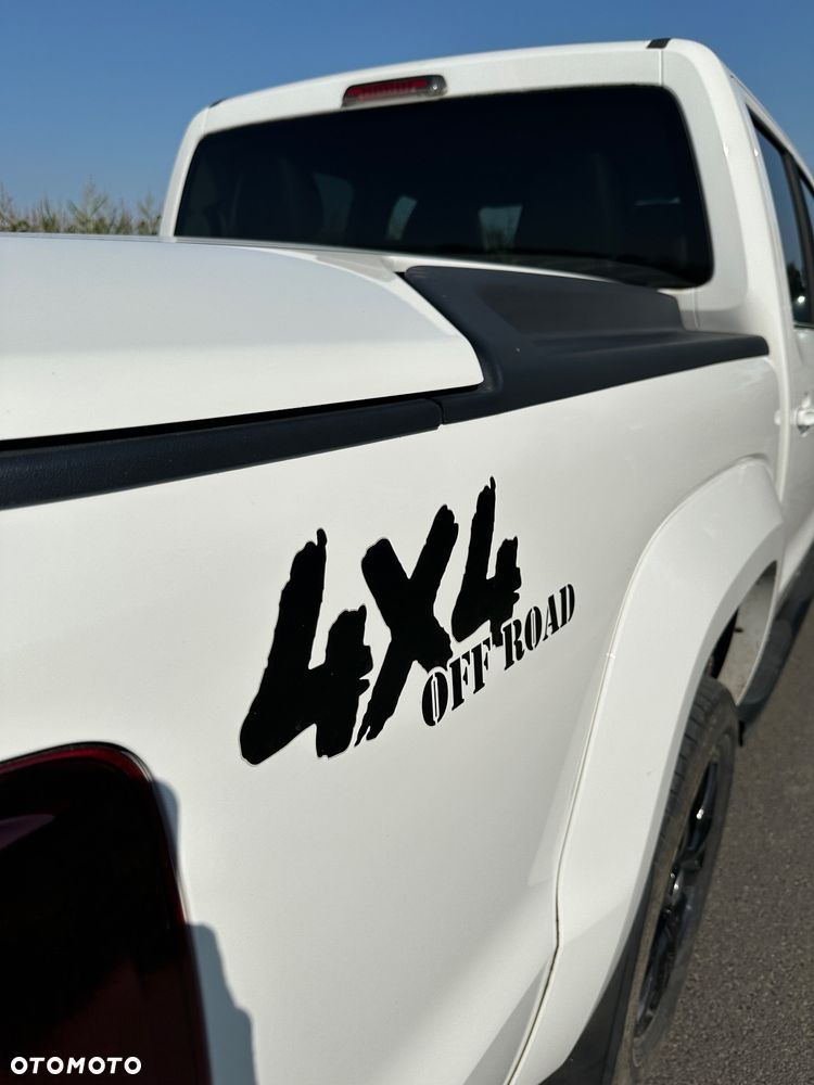 Volkswagen Amarok - 9