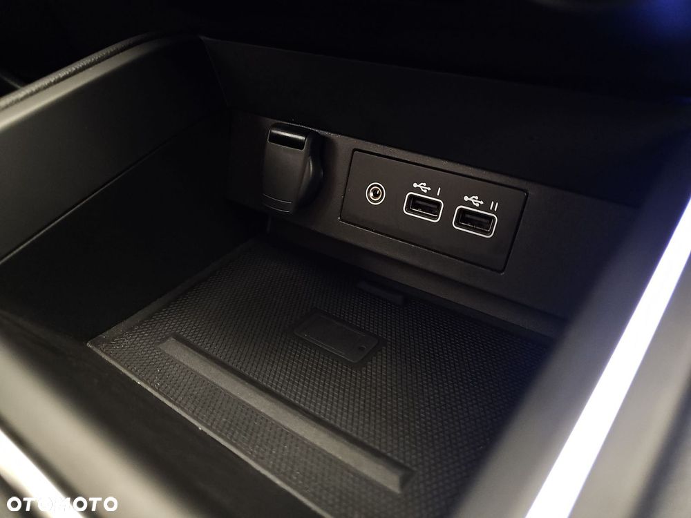 Renault Clio - 19