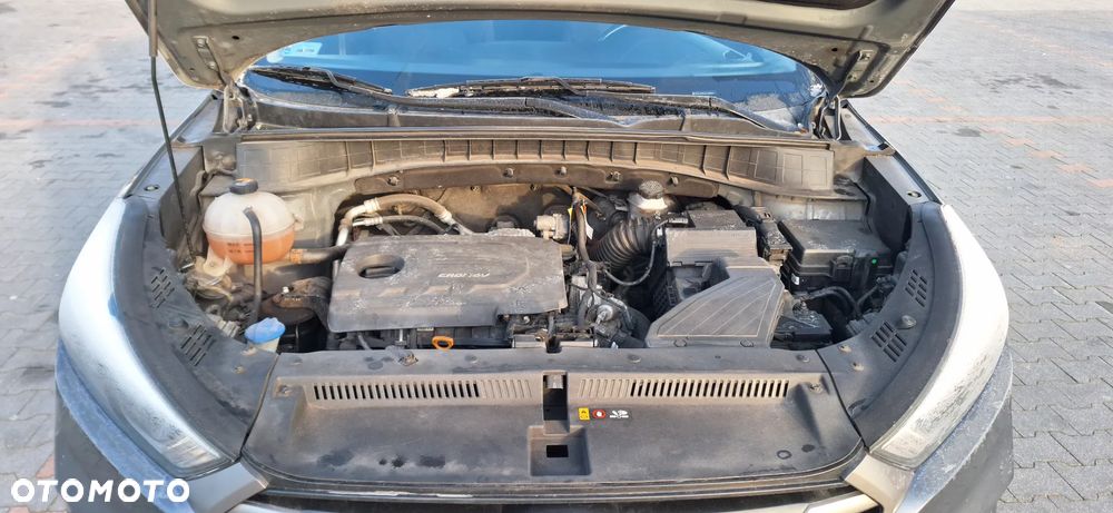 Hyundai Tucson 1.7 CRDI BlueDrive Comfort 2WD - 9