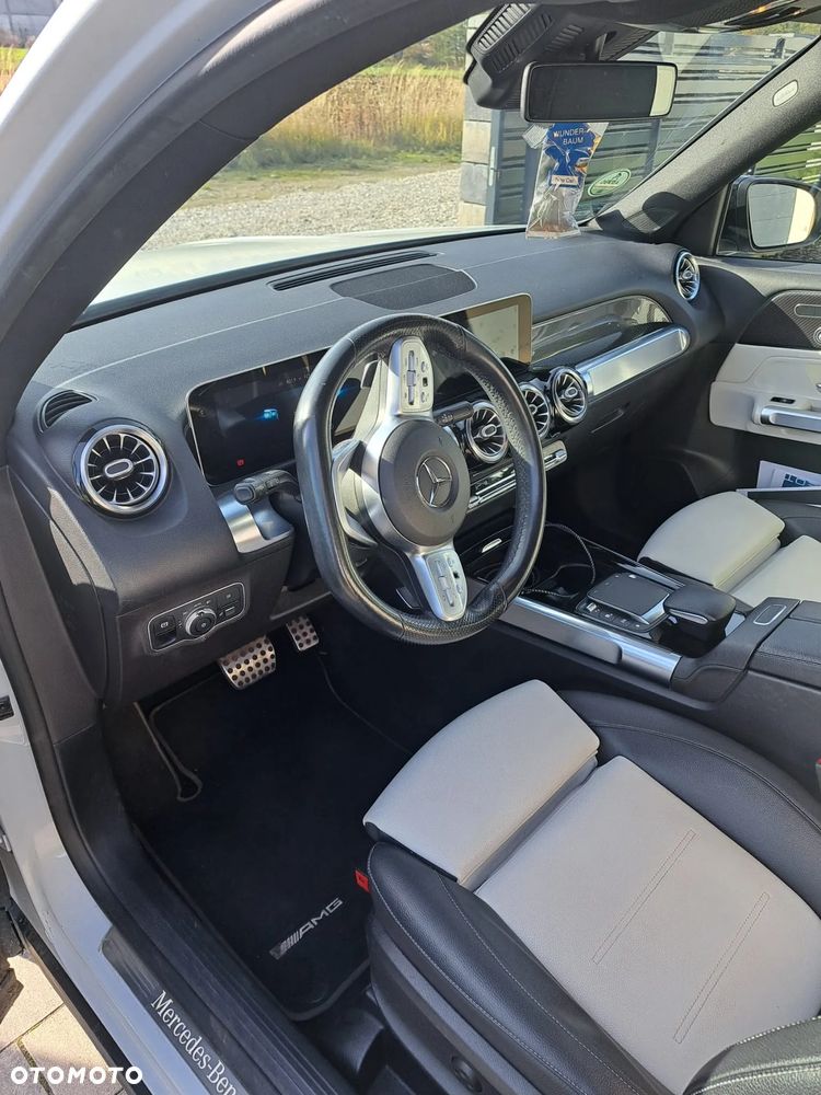 Mercedes-Benz GLB 200 AMG Line 7G-DCT - 10