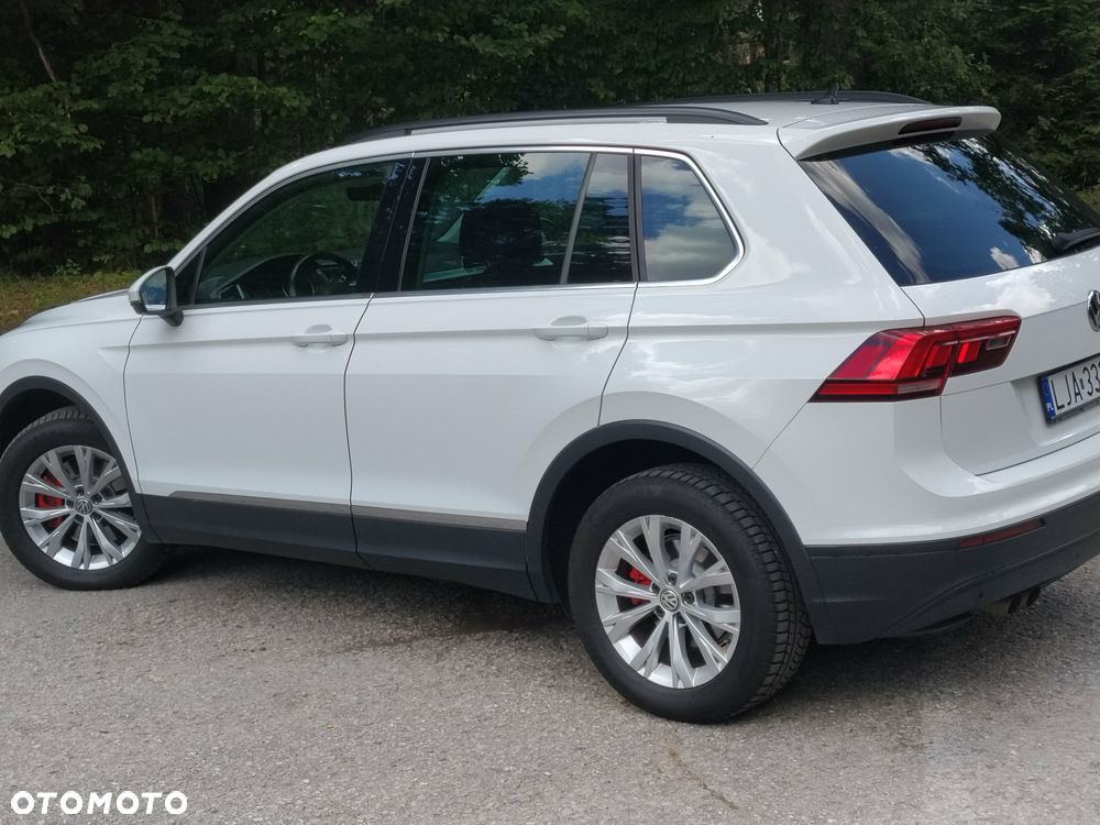 Volkswagen Tiguan - 4