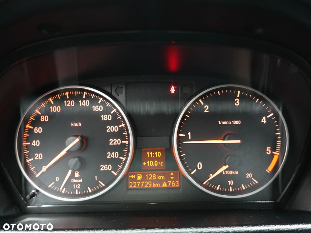 BMW X1 xDrive20d - 37