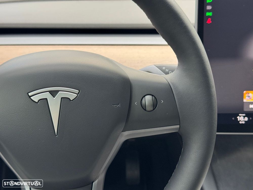 Tesla Model 3 Long Range Tração Traseira - 21