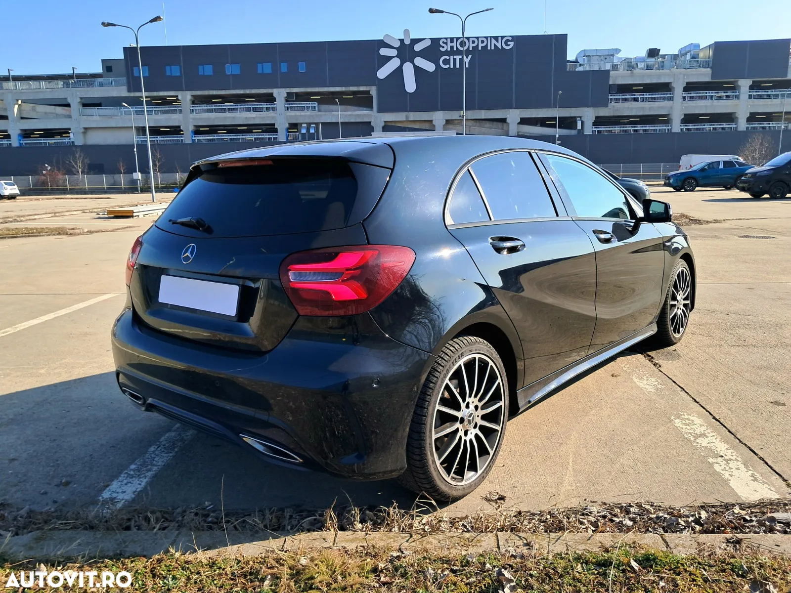 Mercedes-Benz A - 24