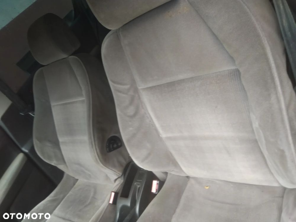 Peugeot 307 2.0 01-05 - 10