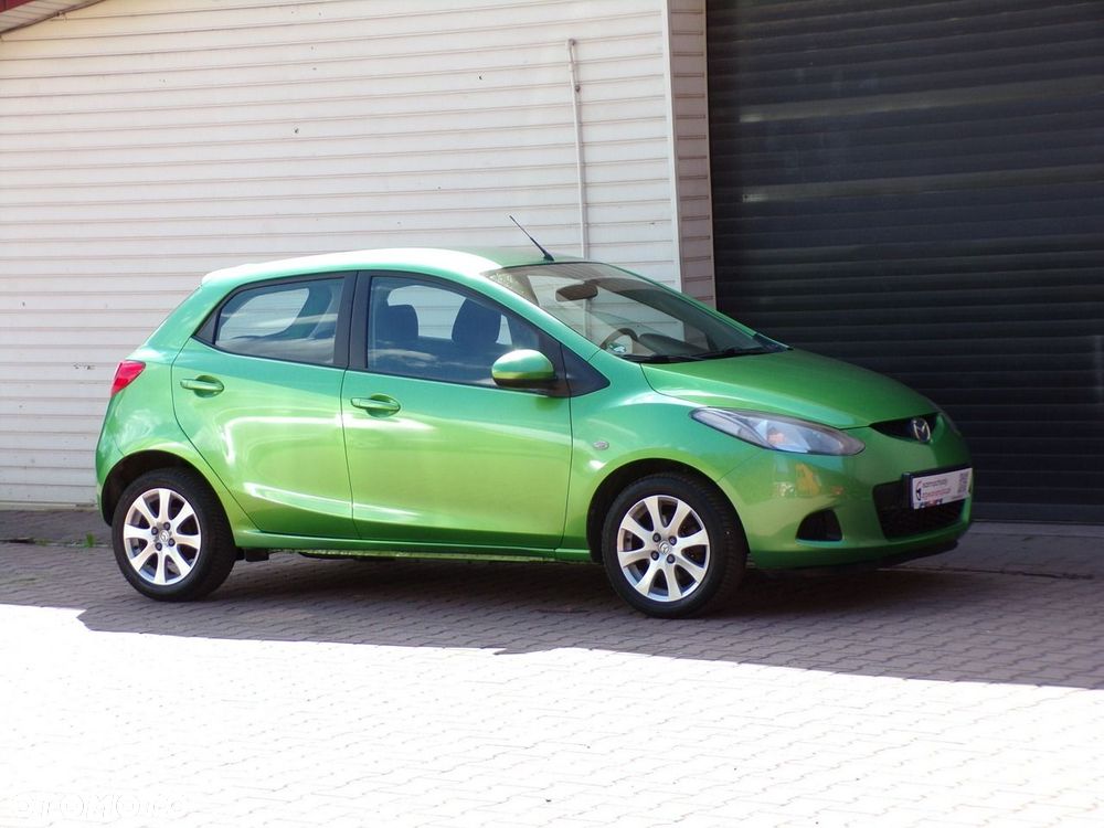 Mazda 2 - 3