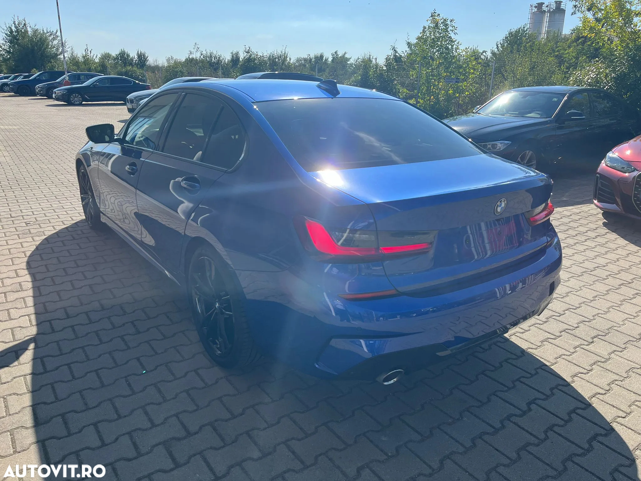 BMW Seria 3 320i AT - 12