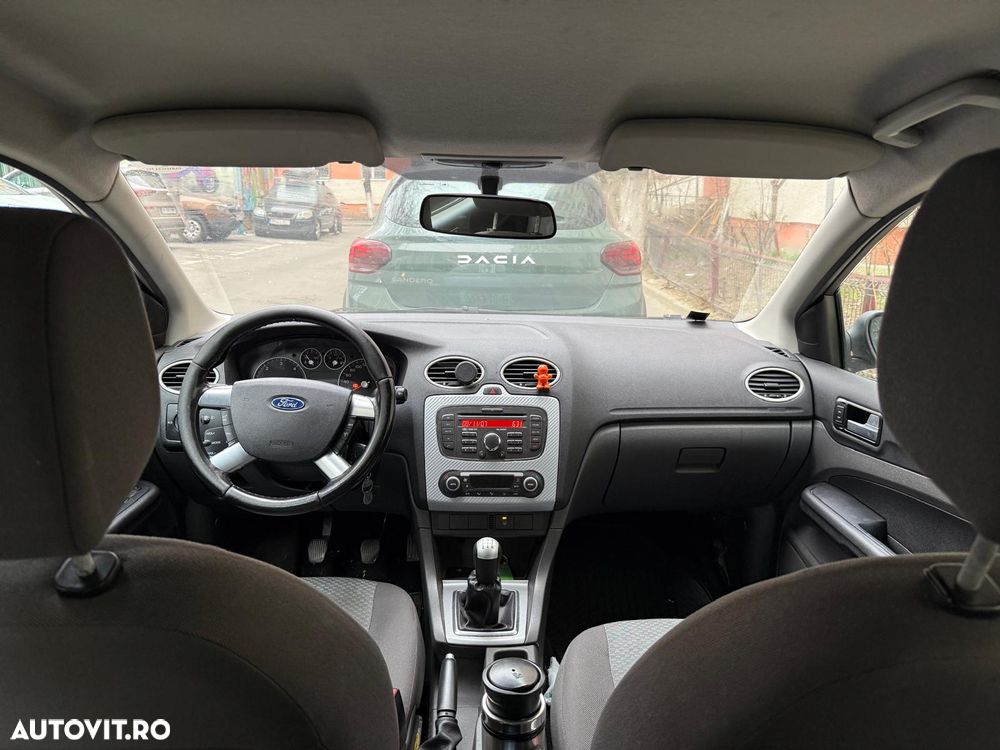 Ford Focus 1.6 TDCi Trend - 6