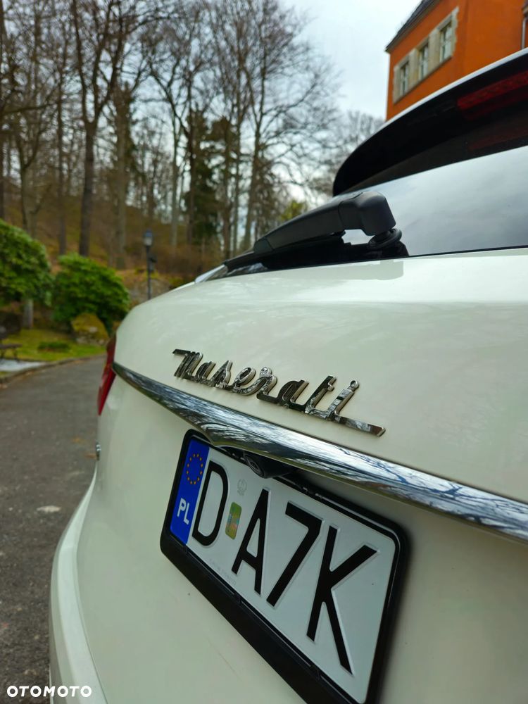 Maserati Levante - 30