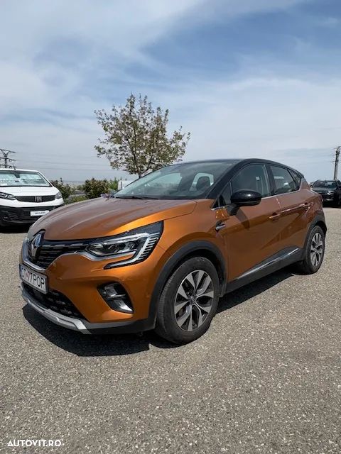 Renault Captur E-Tech Plug-In-Hybrid Intens - 1