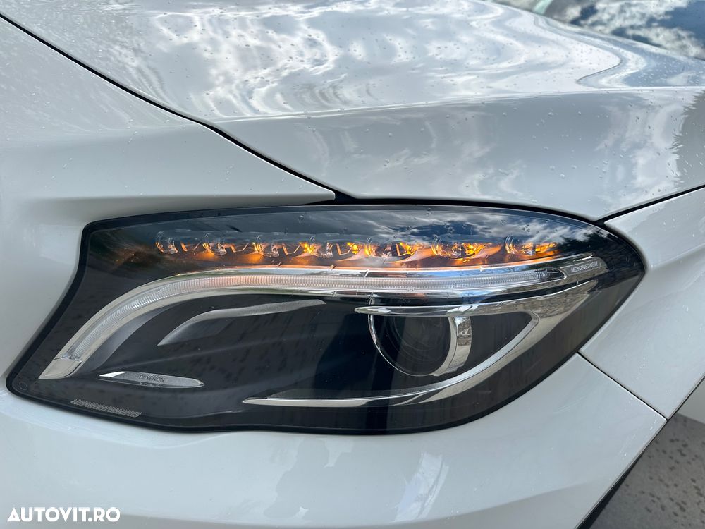 Mercedes-Benz GLA 200 (CDI) d 4Matic 7G-DCT Urban - 15