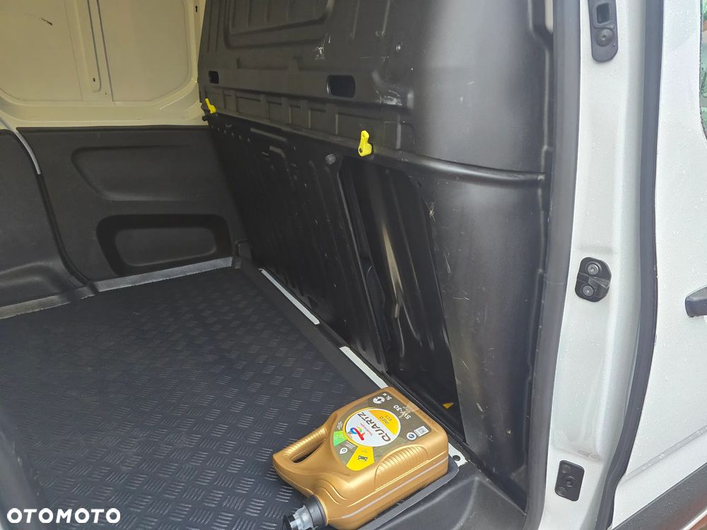 Peugeot Partner - 17