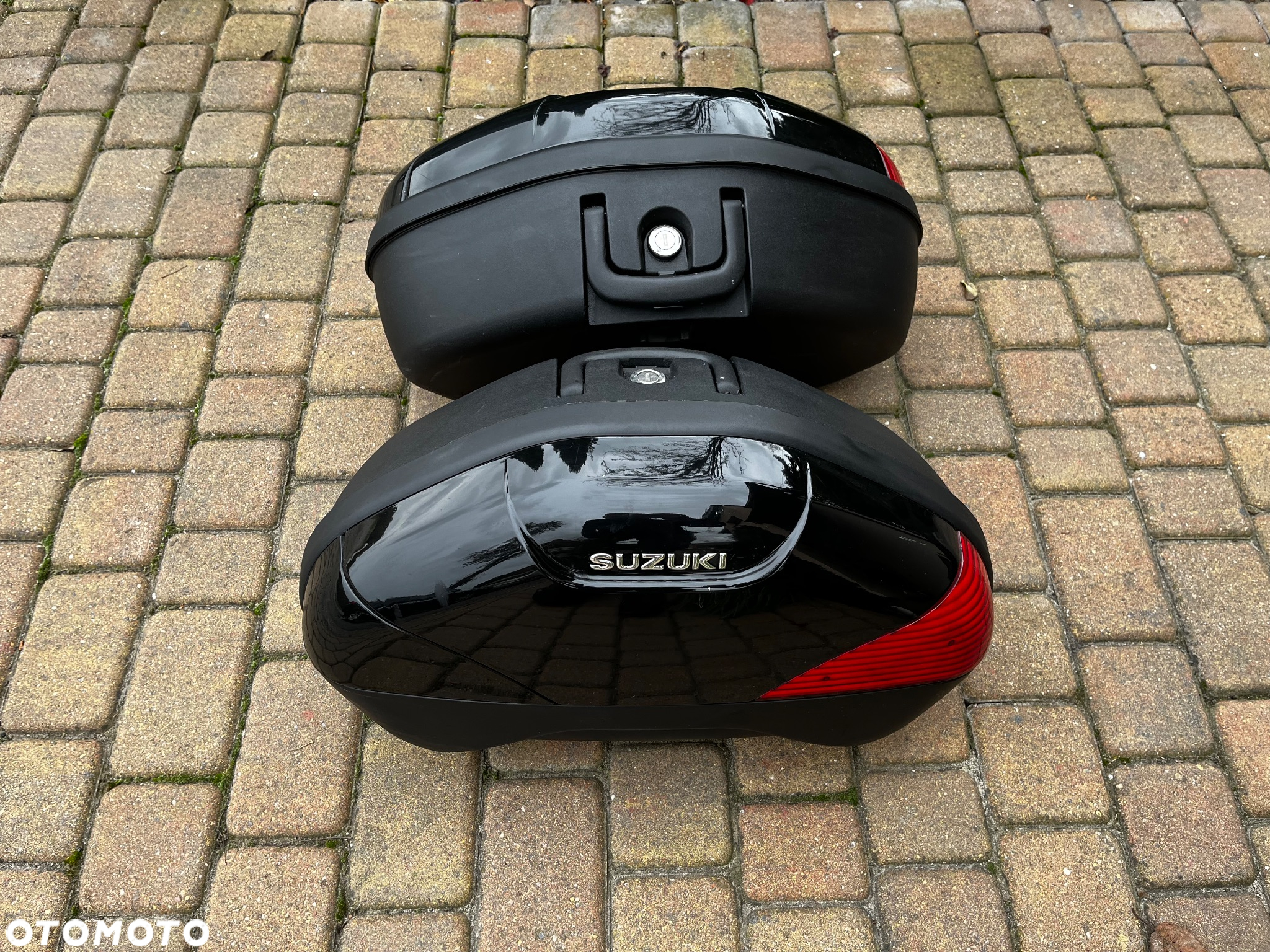 Suzuki DL - 17
