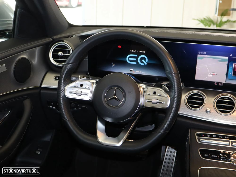 Mercedes-Benz E 300 de AMG Line - 17