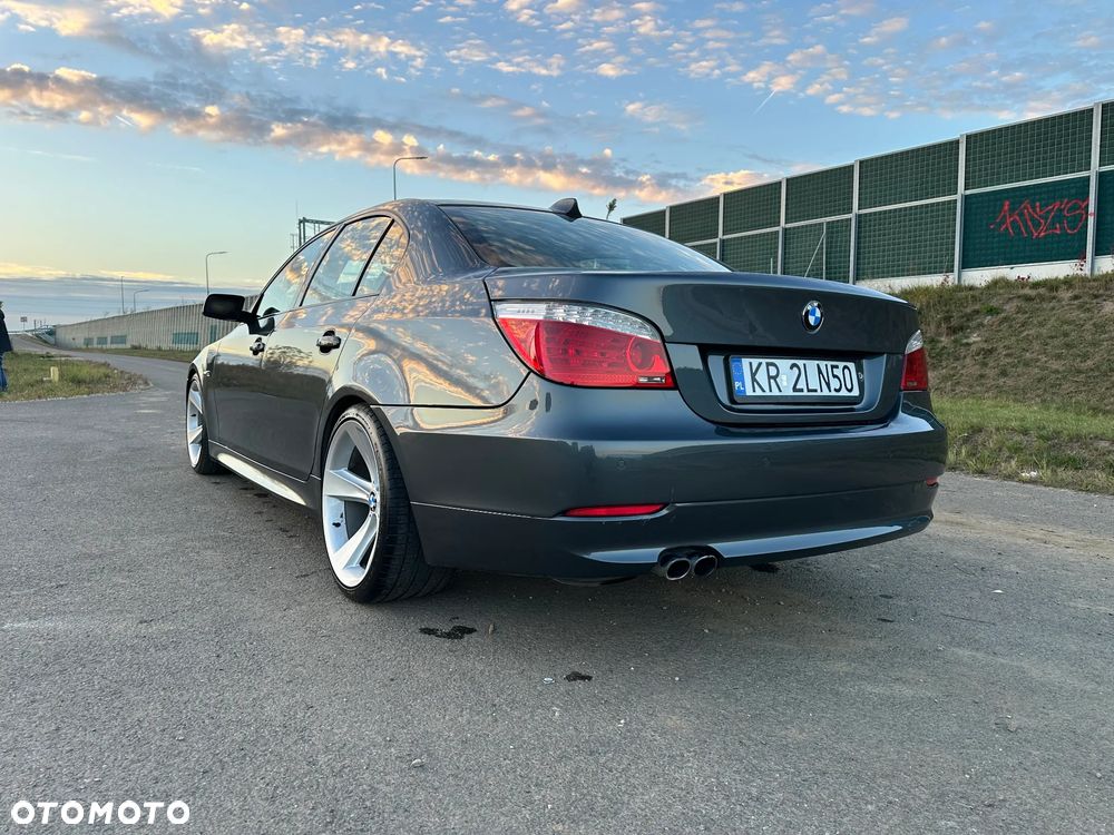 BMW Seria 5 - 16