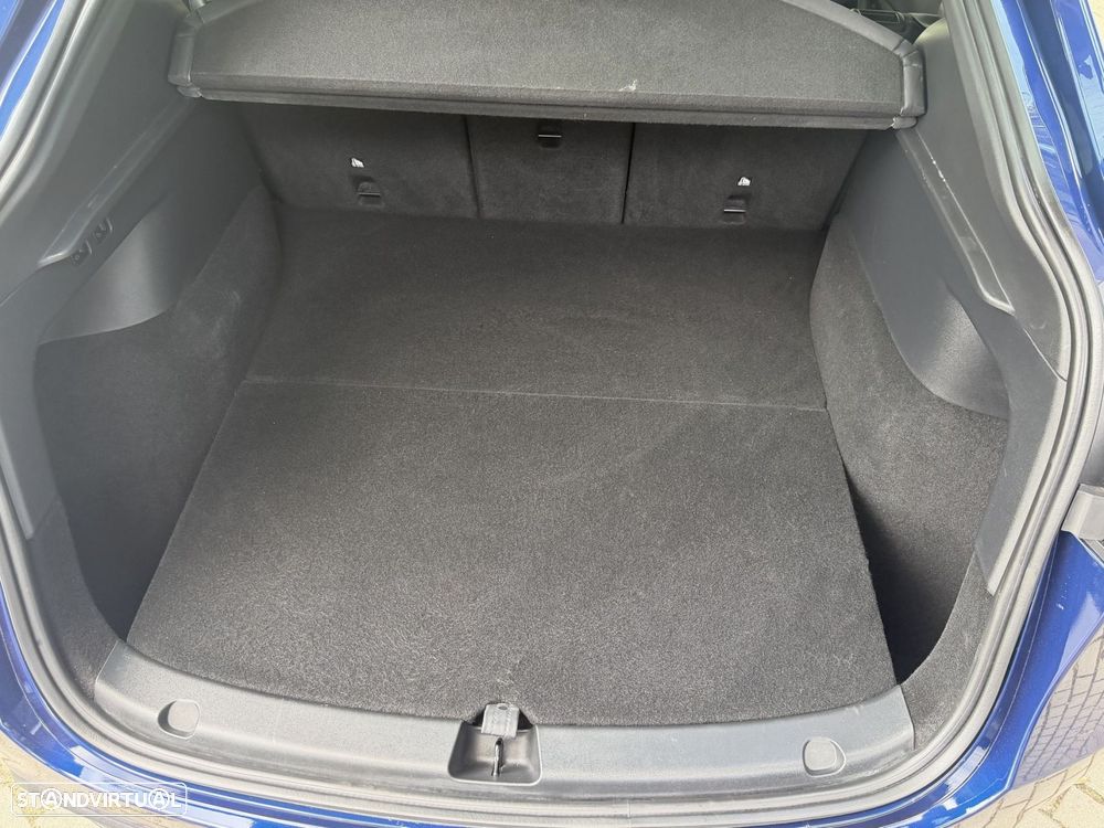 Tesla Model Y Tração Traseira - 39