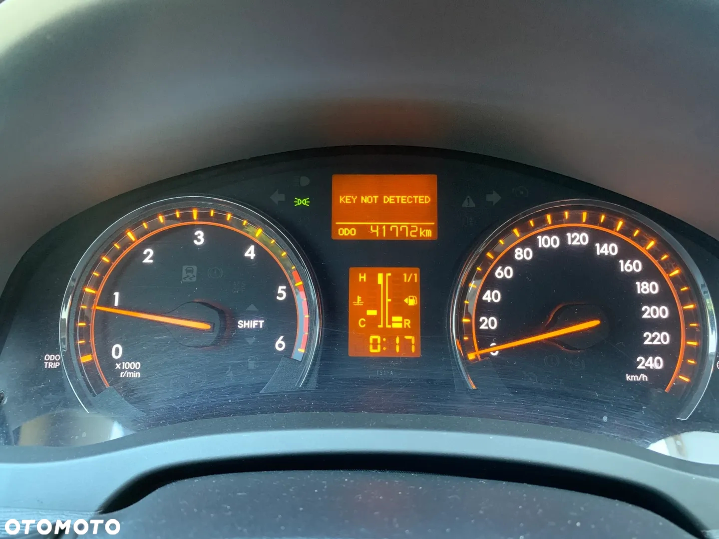 Toyota Avensis 2.2 D-4D Platinium - 8