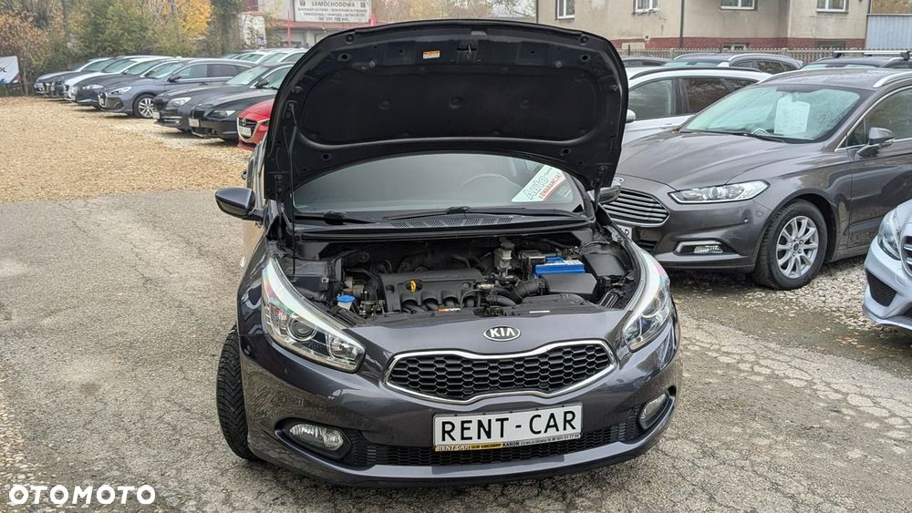 Kia Ceed 1.4 CVVT Attract - 33