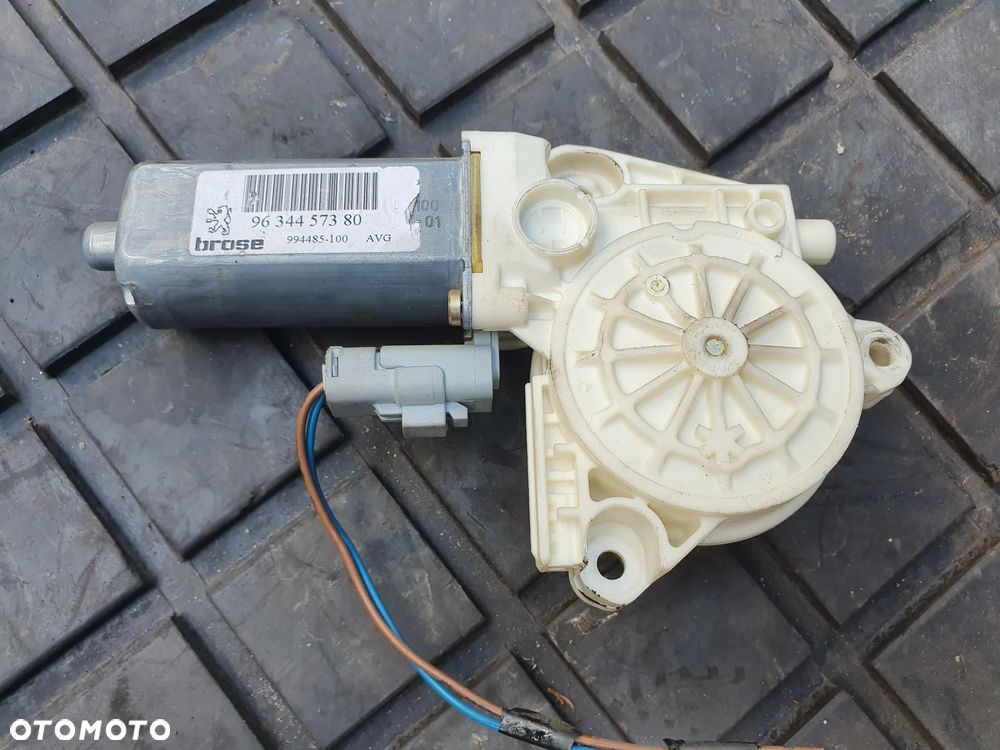 Peugeot 307 02-09 SILNIK SILNICZEK SZYB LEWY PRZEDNI OE 9634457380 - 2