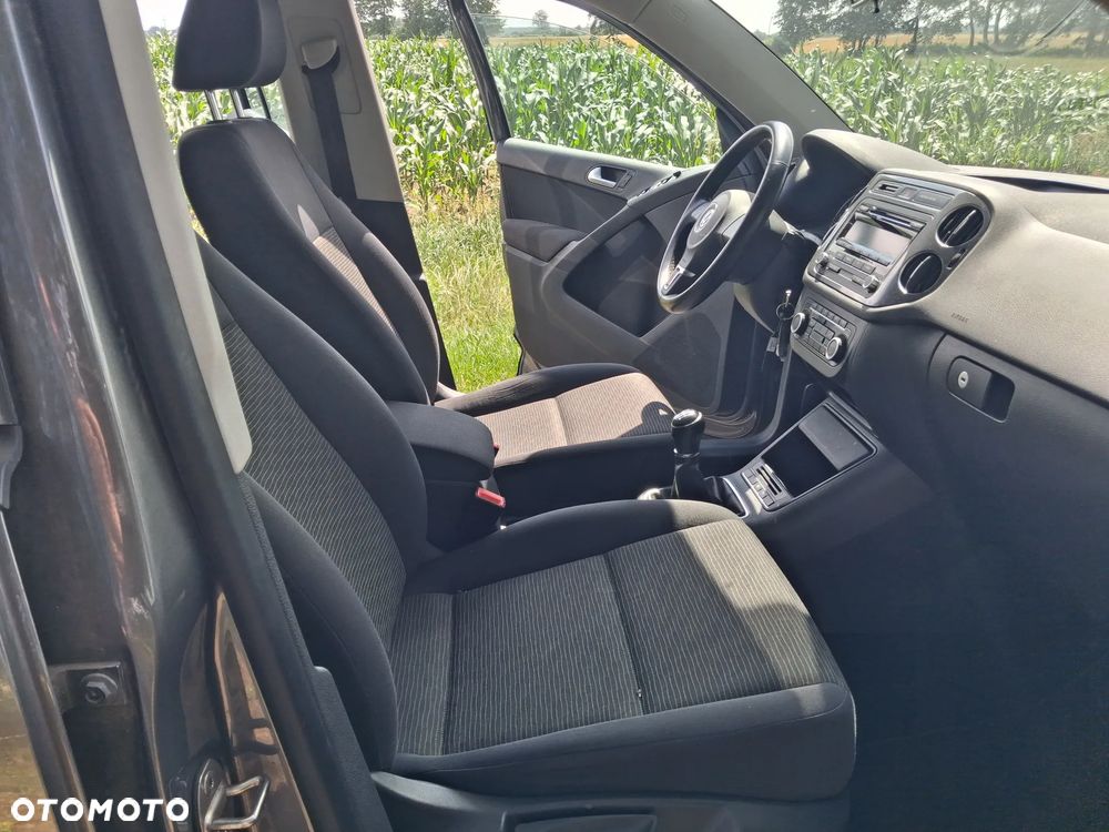 Volkswagen Tiguan 2.0 TDI DPF BlueMotion Technology Cup Sport & Style - 11