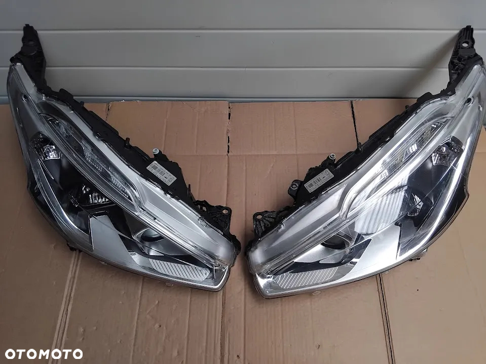 Lampa przednia reflektor prawa lub lewa PEUGEOT 208 LIFT 15-19 soczewka + LED - 4