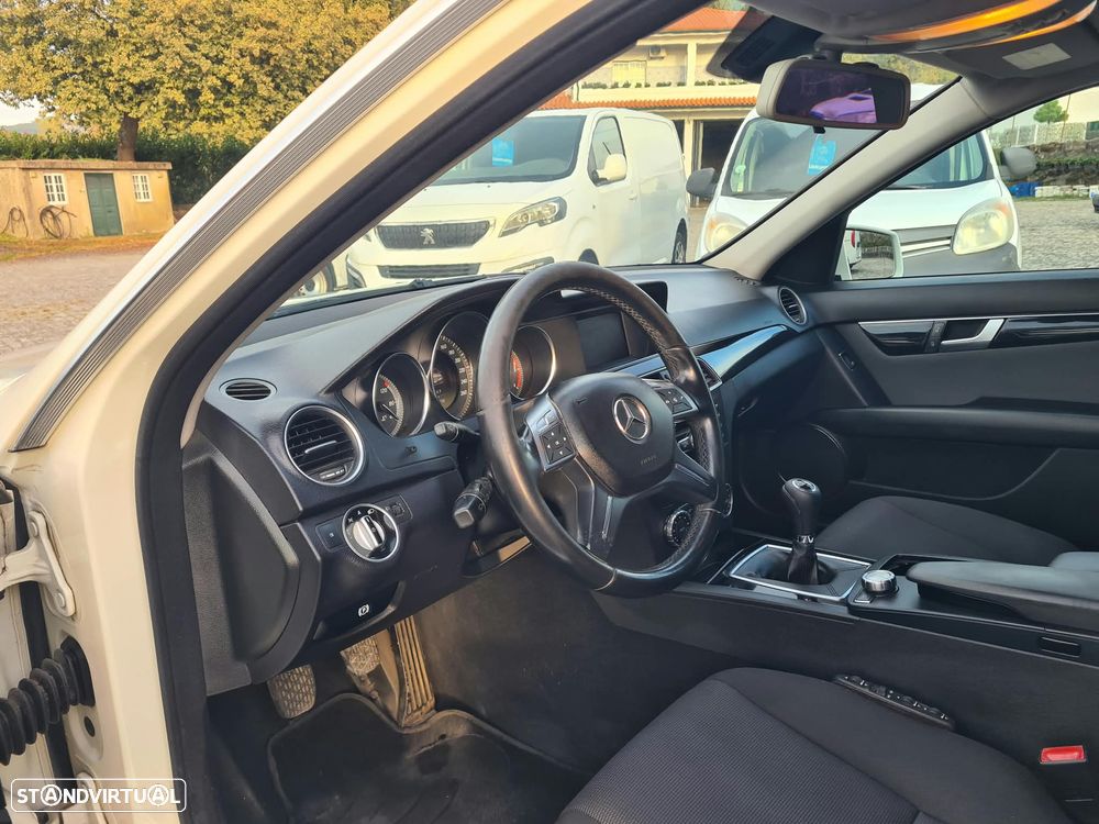 Mercedes-Benz C 200 - 7
