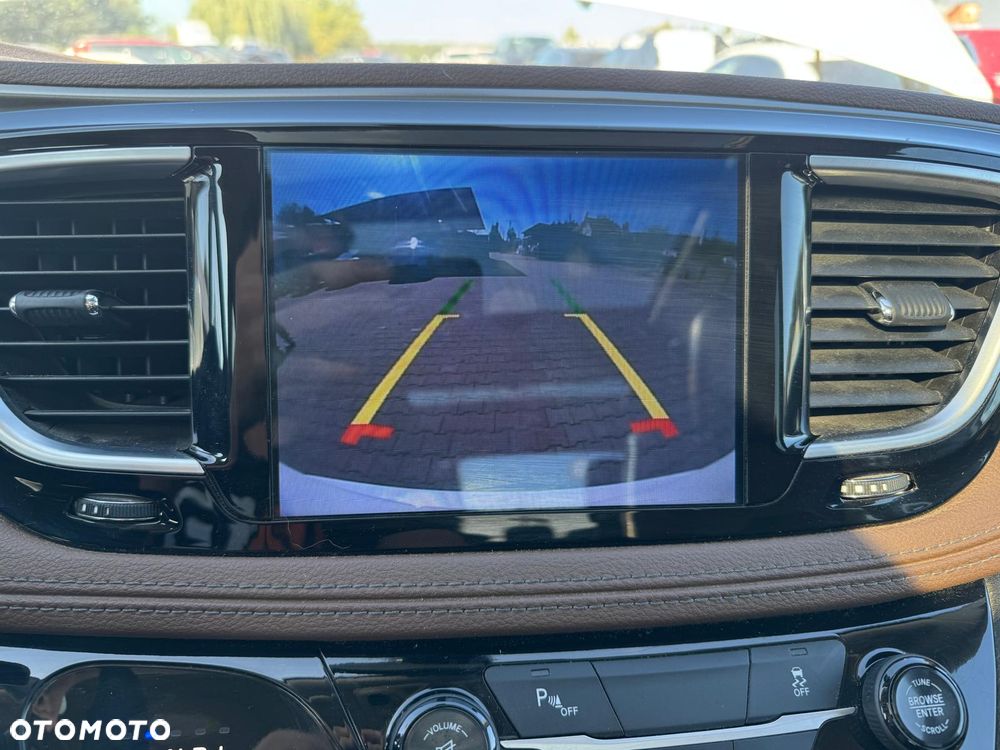 Chrysler Pacifica - 18