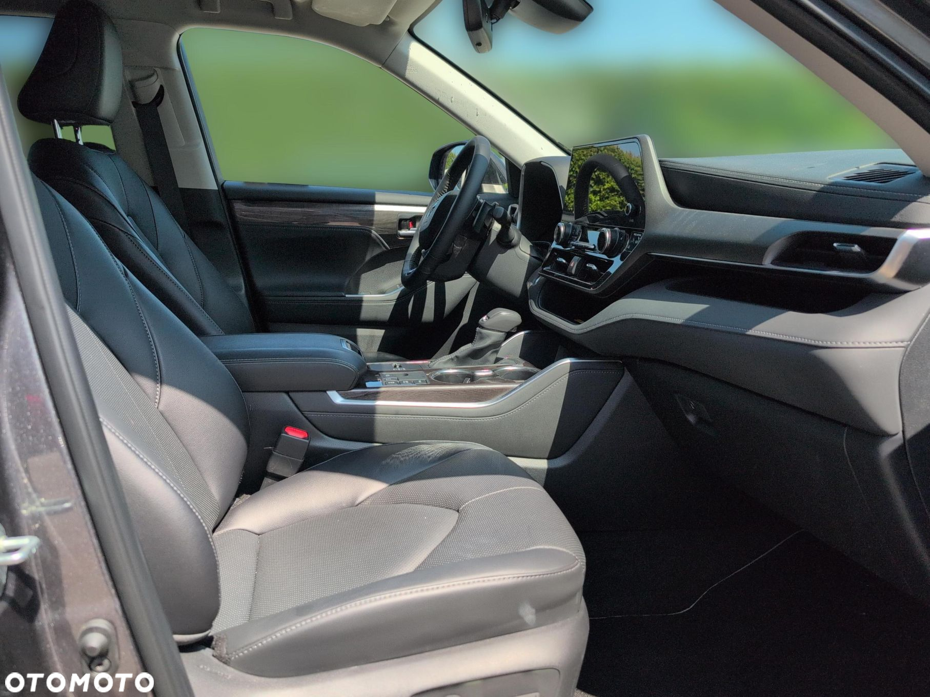 Toyota Highlander - 10