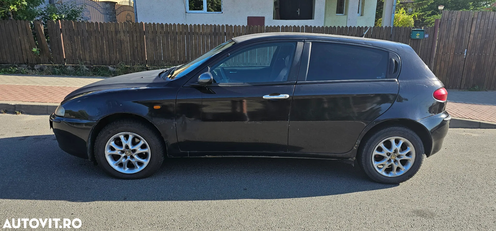 Alfa Romeo 147 1.9 JTD Medium - 3