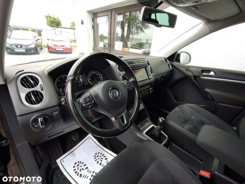Volkswagen Tiguan - 11
