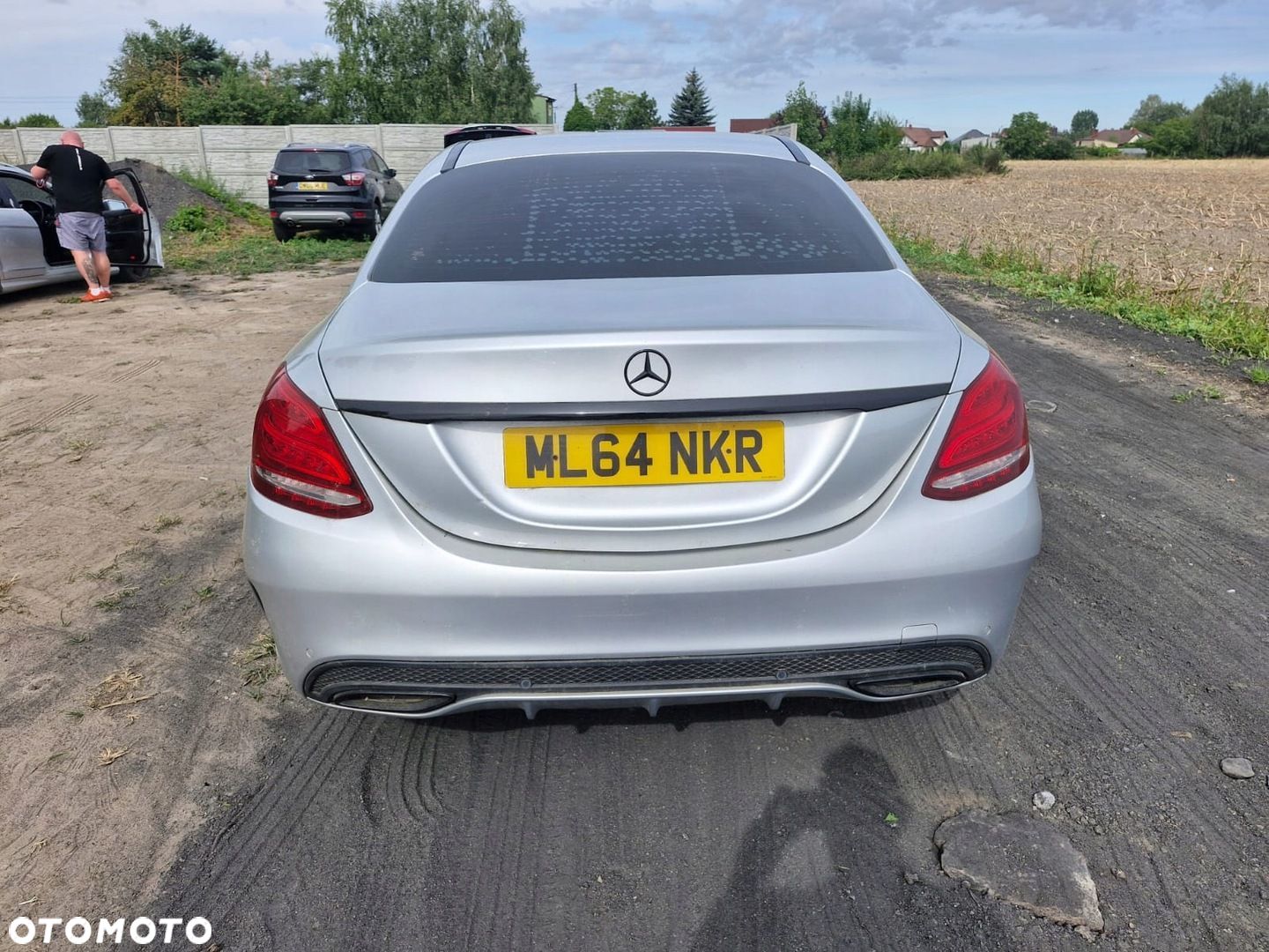 MERCEDES 205 amg kompletny zderzak z czujnikami kolor 775 - 1